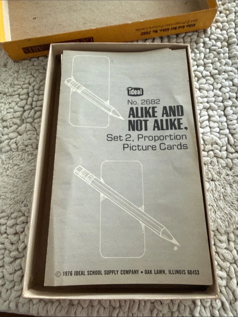 1976 Ideal Alike and Not Alike Set 2 Picture Cards Vintage Complete Box